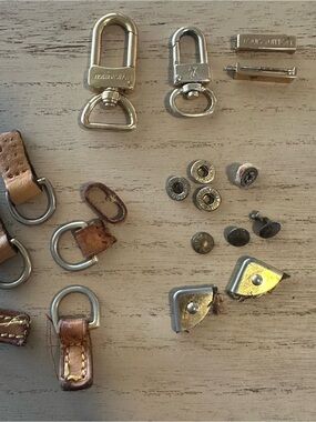 Louis Vuitton Parts Clasp, buttons etc…
